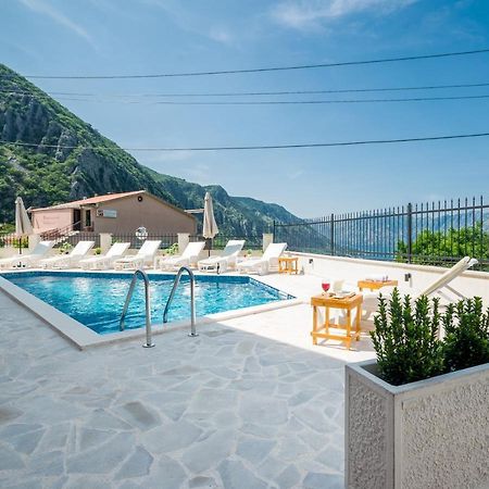 Апартаменты Boka Bay Котор Экстерьер фото